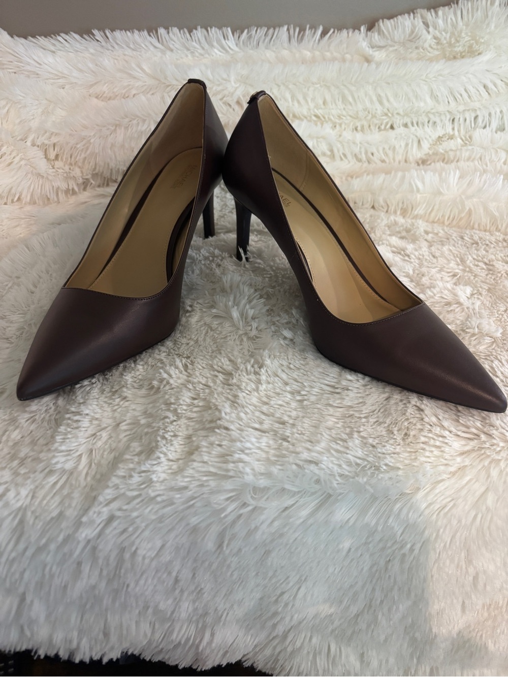 Michael Kors Classic Brown Pointed-Toe Women's Pumps Size 11